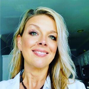 Meet your Posher, Brandy